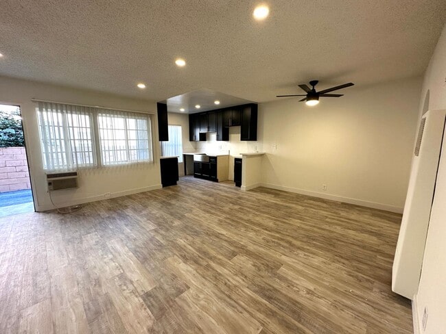 Photo - 3419 Keystone Av Apartment Unit 31 01