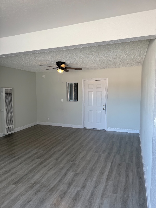 8100 S Western Ave Unidad 11