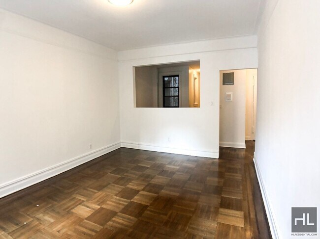 Photo - EAST 88 STREET Unidad 3F