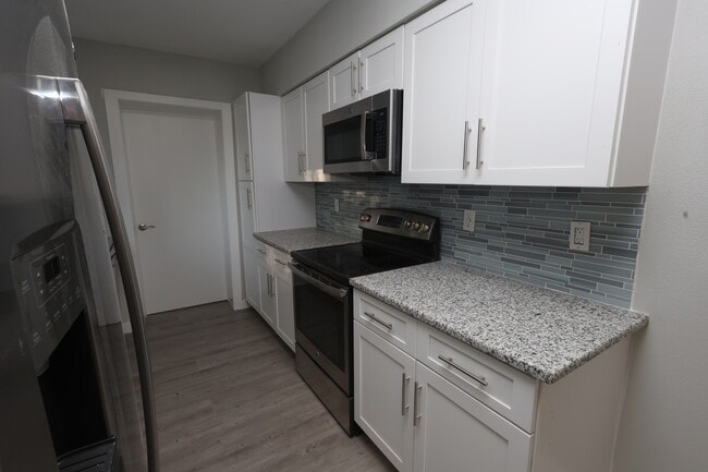 Photo - 110 N Palm Ave