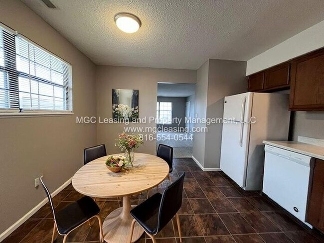 Photo - Comfortable 2-Bedroom Living in the Heart of Blue Springs