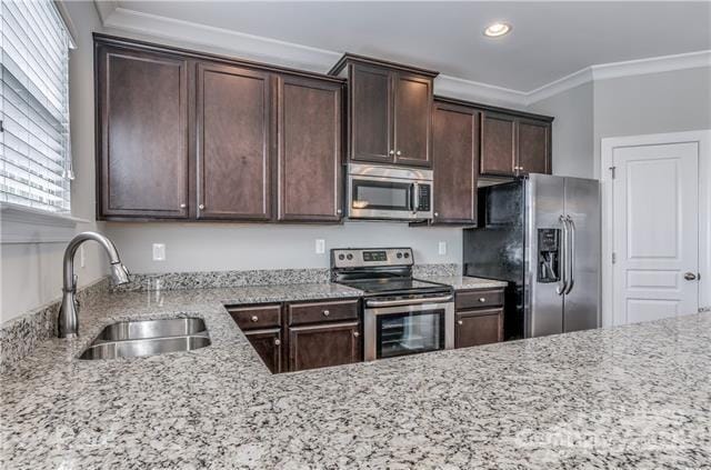 Photo - 333 Halton Crossing Dr SW