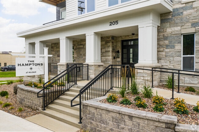 The Hamptons at Hilldale