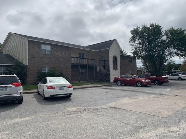 Building Photo - 3103 Sherwin Dr Unit 8 Rental