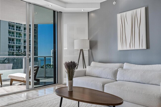 Photo - 1300 Brickell Bay Dr Unit 1102