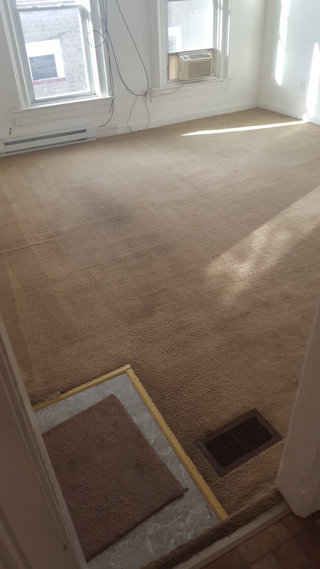 7 Burr St Unit 2