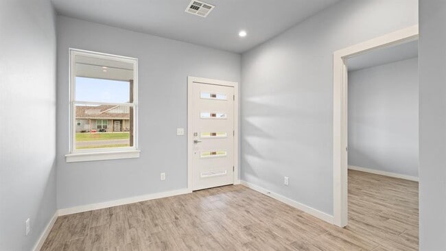 Photo - 217 Olde Ml Ct