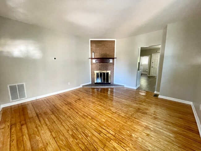 Photo - oliver322 Unit 322