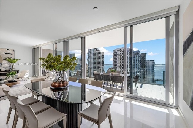Photo - 300 Biscayne Blvd Way Unit 2802