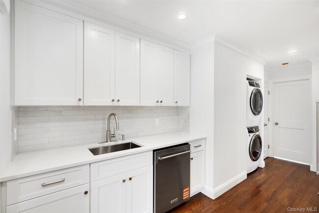 Photo - 11 Orchard Ave Unit 1