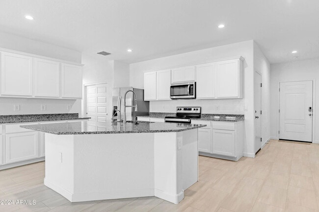Photo - 2856 W Seaver Ave