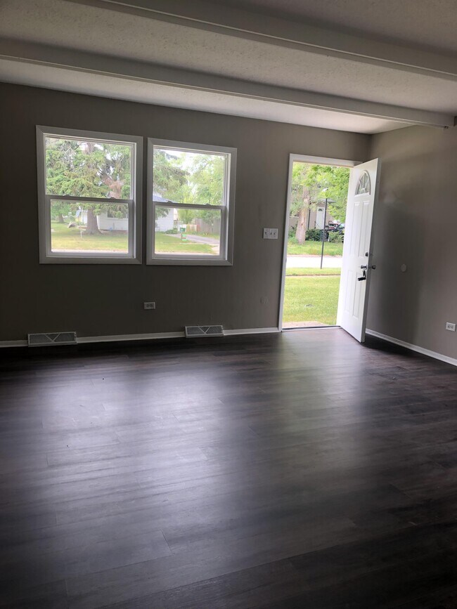 Photo - 3113 Gabriel Ave