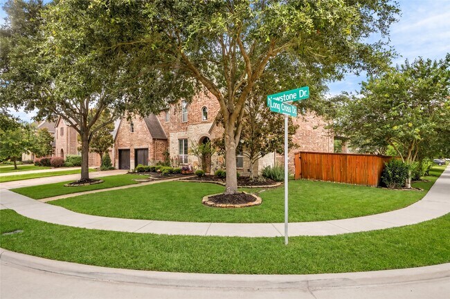 Photo - 20606 Newstone Dr
