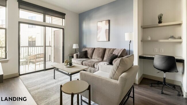 Photo - 2626 Fountain View Dr Unidad 1-329