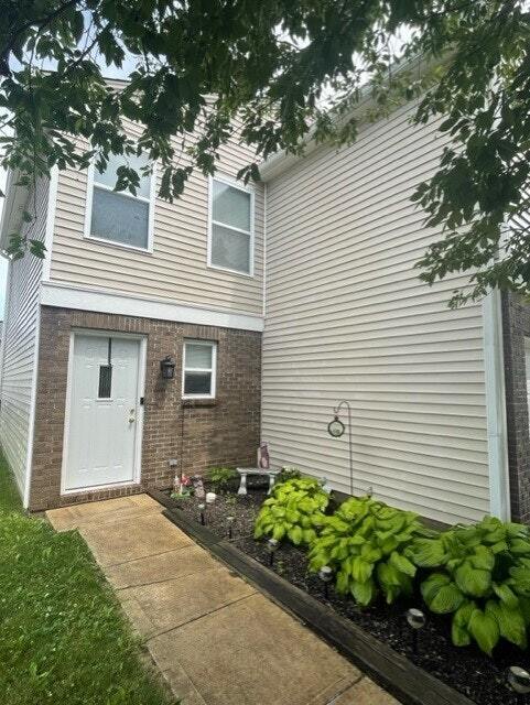 Photo - 1737 Feather Reed Ln