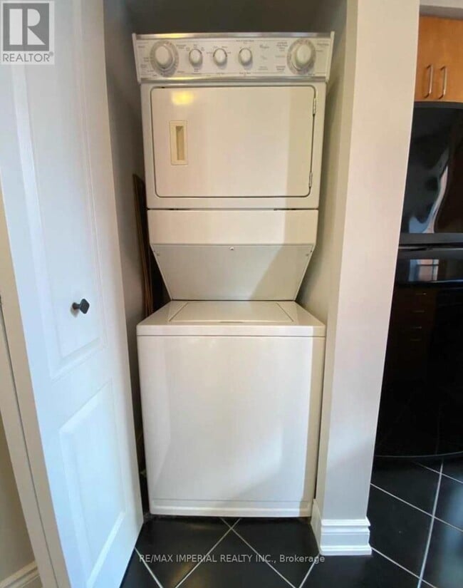 Photo - 20 Collier St Unité 704