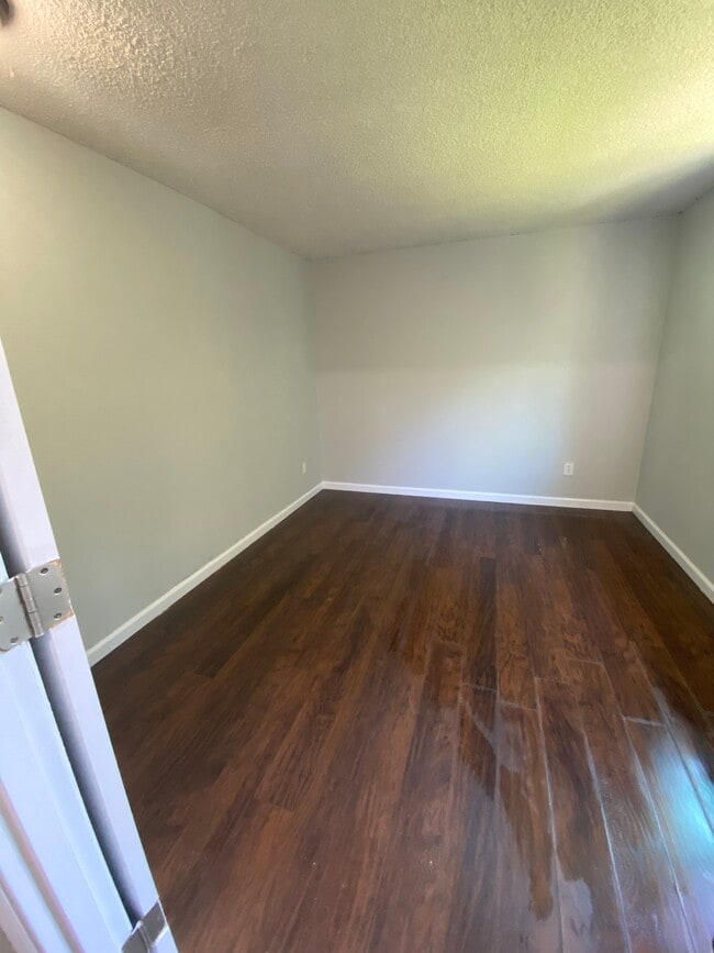 Photo - 10318 15th Ave Ct E