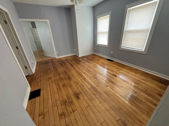 Photo - Willy St. Apartments Unit 1