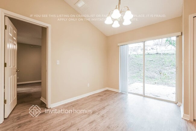 Photo - 1511 Canopy Oaks Dr