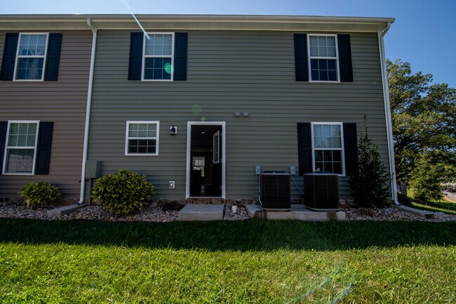 Photo - 117 Williams Rd