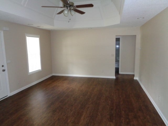 Photo - 404 Waverly Forest Ct