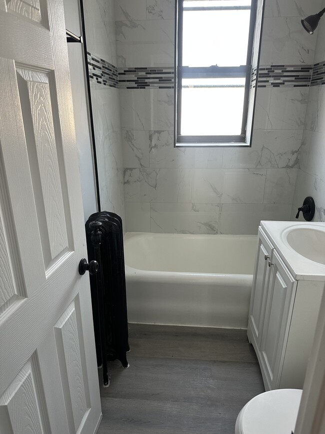 Photo - 3348 W Van Buren St Unit 1