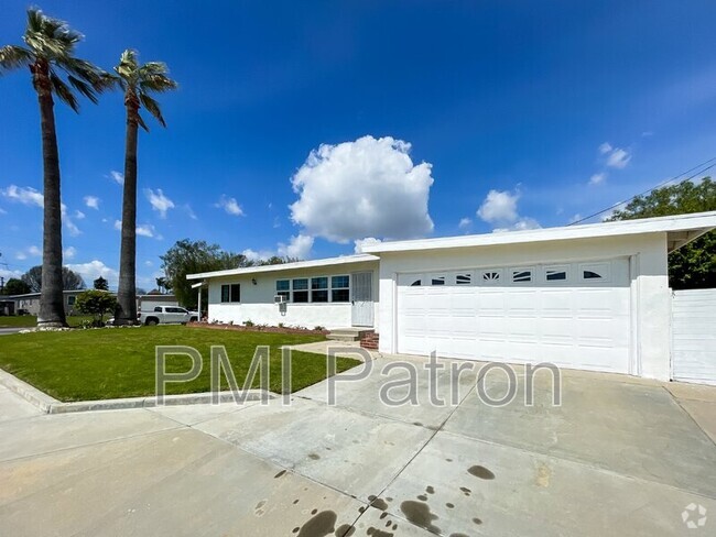Building Photo - 17924 Gard Ave Rental
