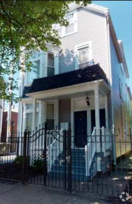 Building Photo - 3414 N Seeley Ave Unit 2 Rental