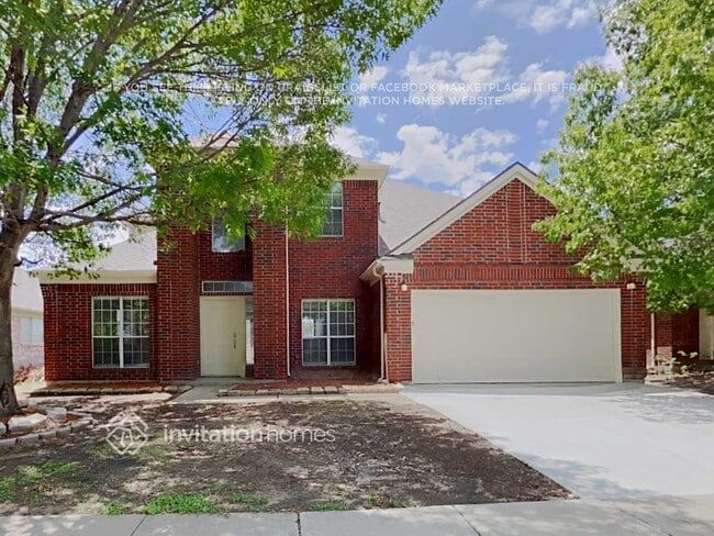 Building Photo - 828 Sansome Dr