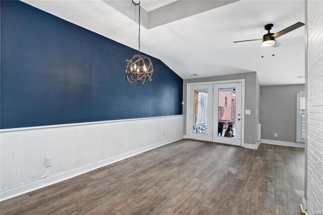 Photo - 1111 Allen Ave