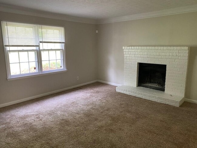 Photo - 2341 Murell Rd