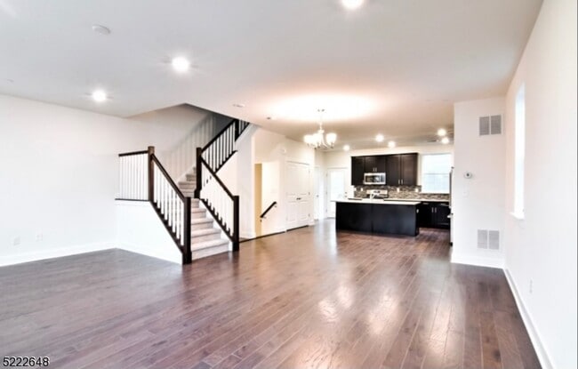 712 Parkview Ln