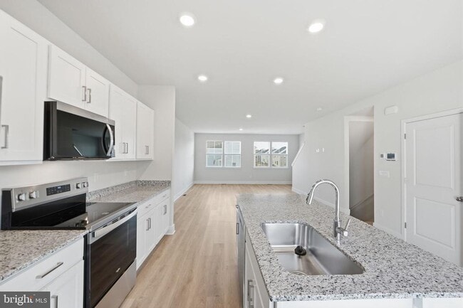 Photo - 113 Lakota St