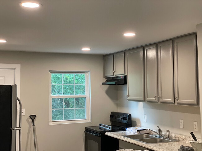 Photo - Room in House on Glory St