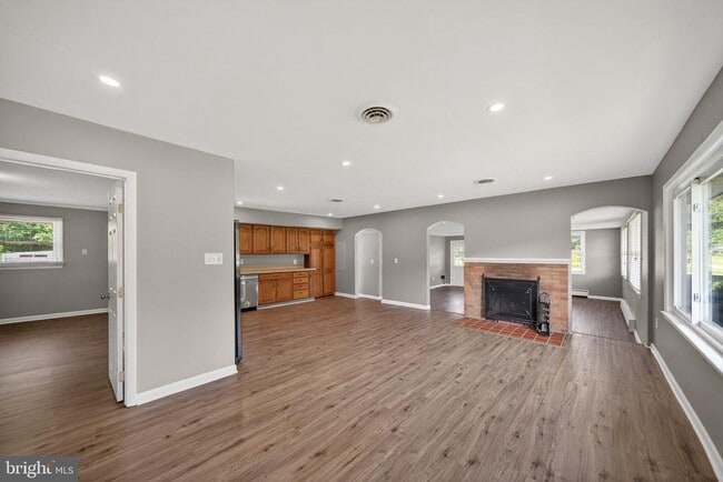 Photo - 45448 Mallard St