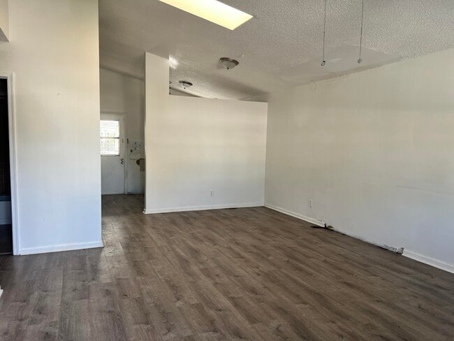 Photo - 8698 Uranus Terrace