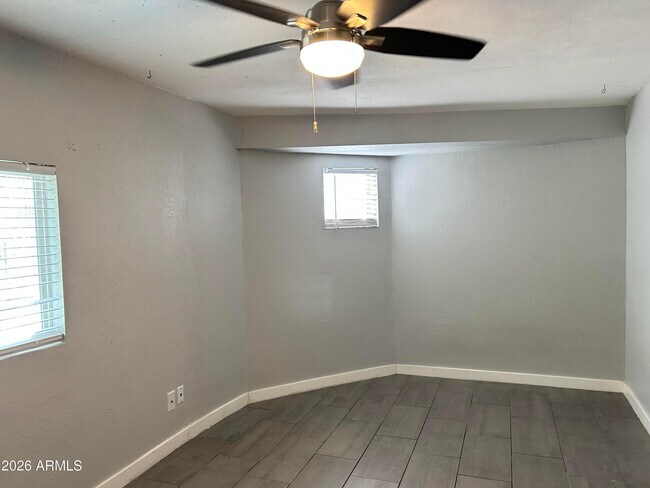 Photo - 9618 N 5th St Unidad 1