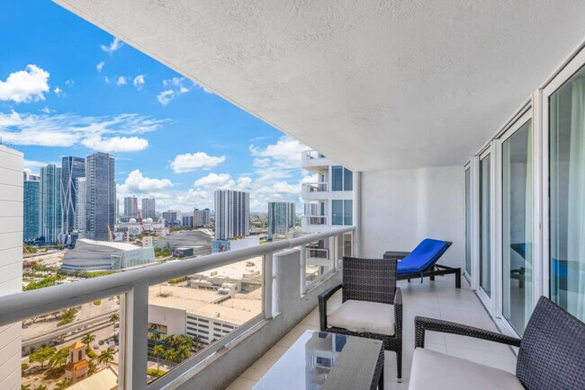 Photo - 1717 N Bayshore Dr Unidad ID1054093P