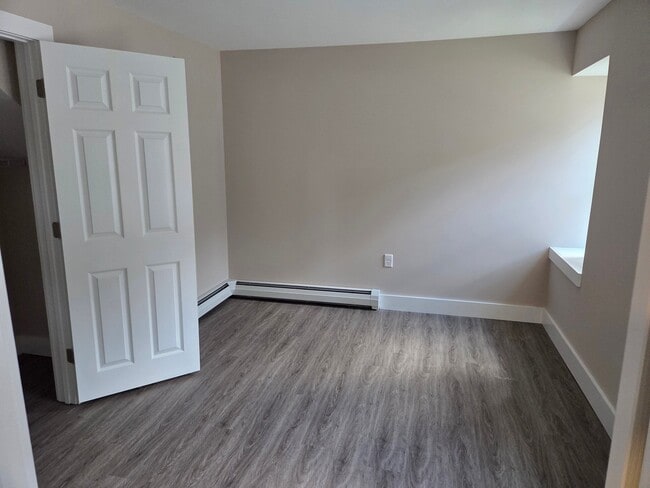 61 Malletts Bay Ave Unit 61 Malletts Bay Ave