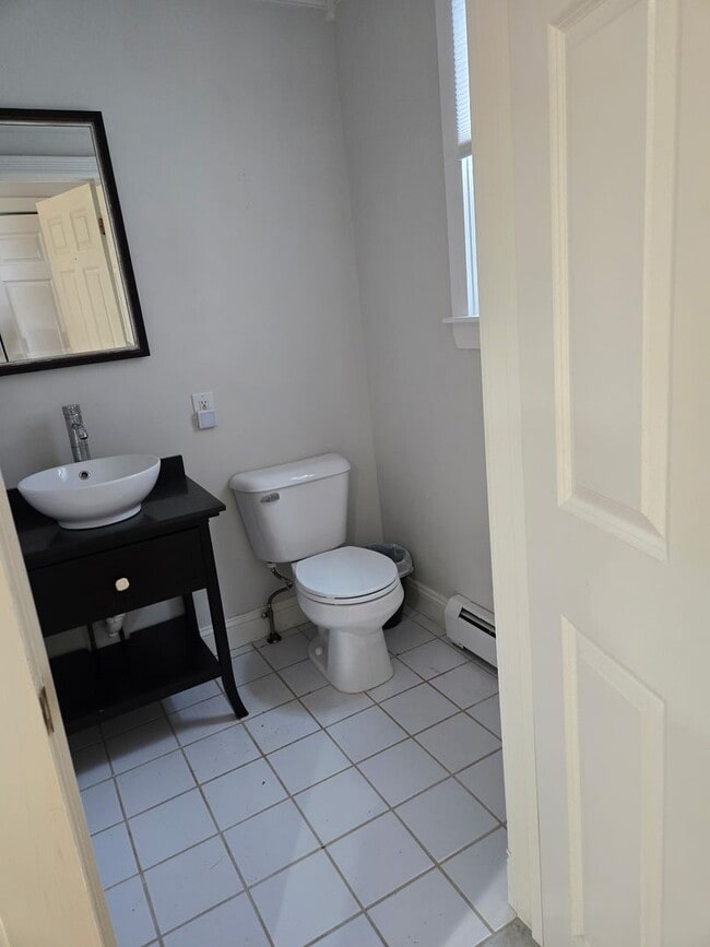 Photo - 5 Hillside Ave Unit 5B Hillside Ave