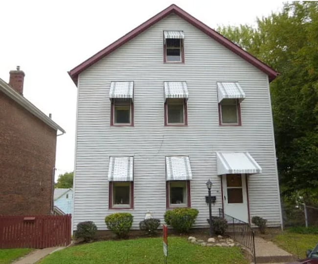 Building Photo - 2403 Stafford St Unit 1