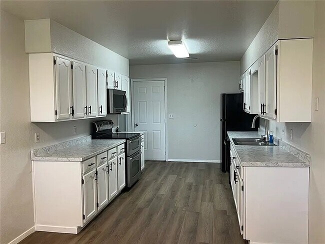 Photo - 1012 Whipporwill Ln Unit 1012 Whipporwill  B
