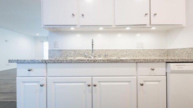 Photo - 1738 Armacost Ave,