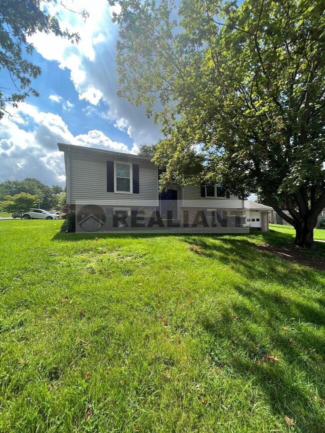 Photo - 4013 Elora Ln