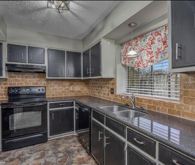 Photo - ** 2 BED/1.5 BATH CANDO IN NORTH SHREVEPORT **