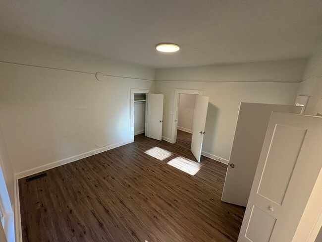 Photo - 409 Lilly Ave