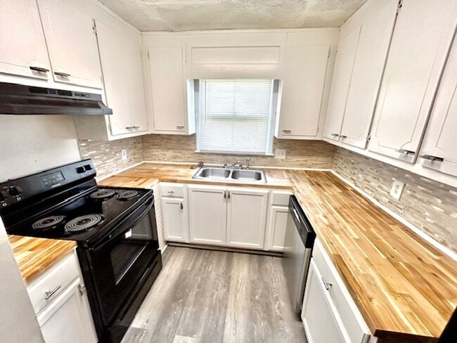Photo - 4425 Torrance Dr NW Unit 4425 Torrance A