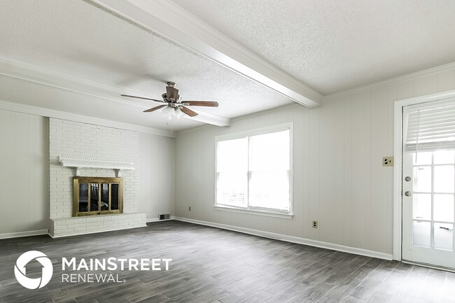 Photo - 2609 Lanrick Cove