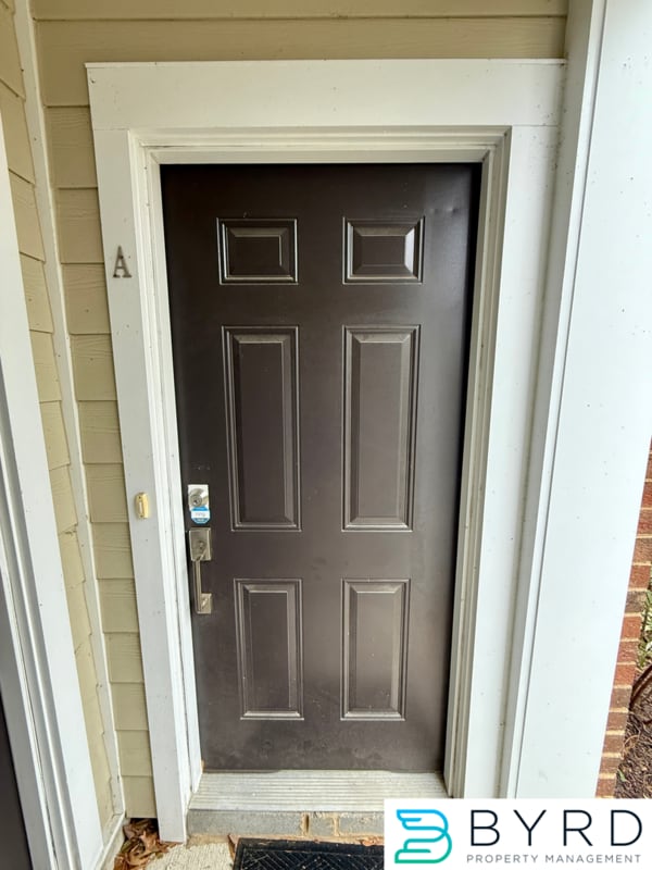 Photo - 4330 Saunders Station Loop