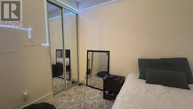Photo - 330 Richmond St W Unit 207